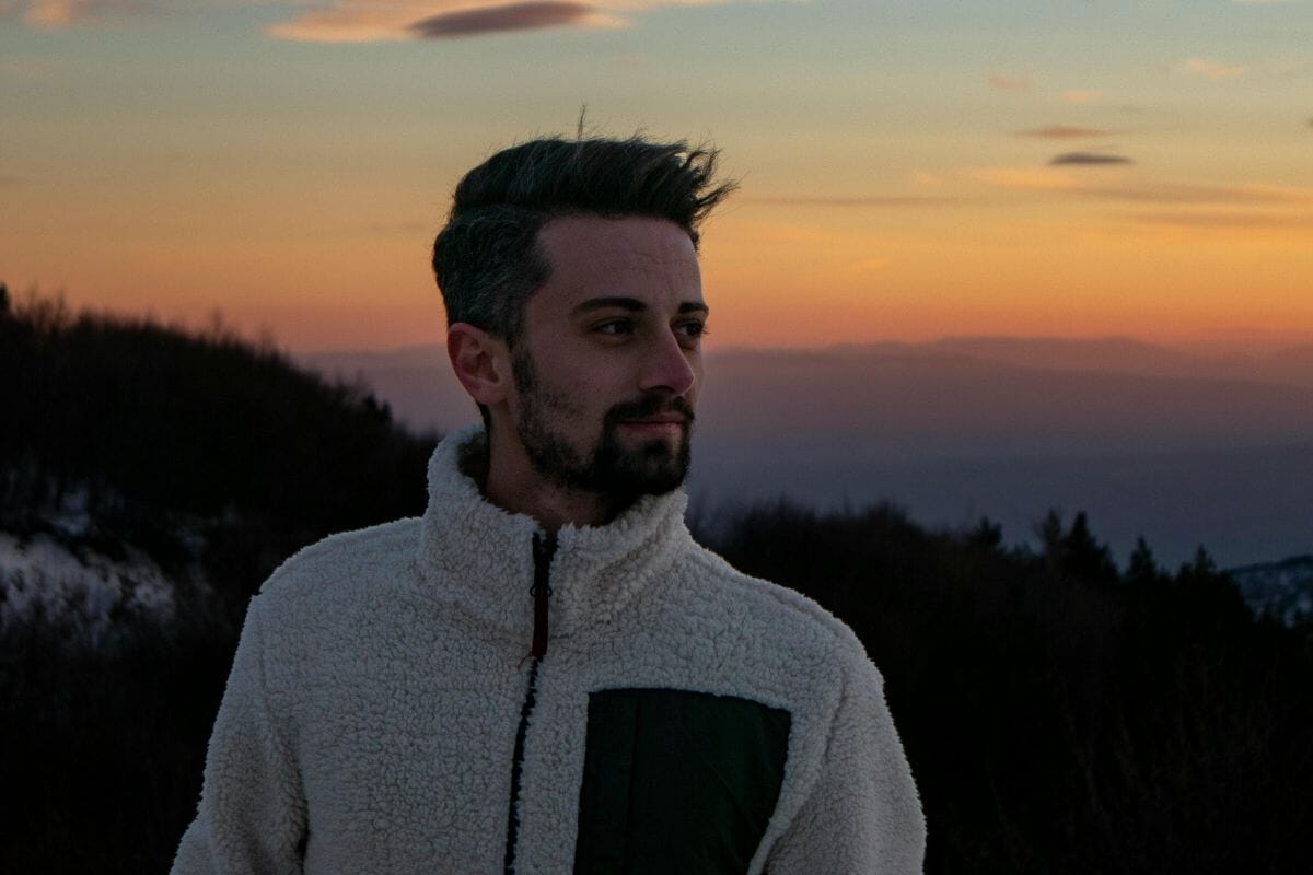 Why Your Skin (and Beard) Fall Apart When the Heat Turns On