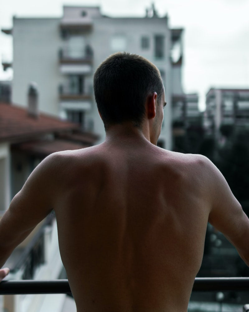 Bacne (Back Acne): Tips On Treating & Preventing