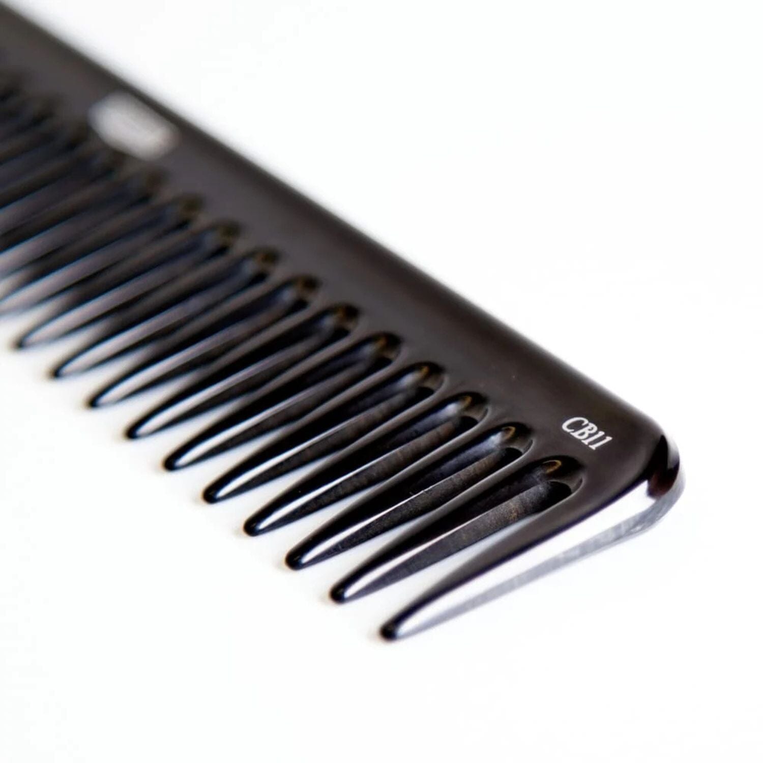 Uppercut Deluxe CB11 Rake Comb Combs & Brushes Uppercut Deluxe 